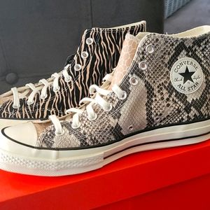 Converse Sneakers  Unisex men and womens